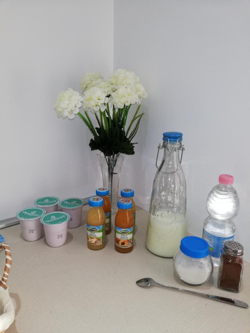 B&B Le Chic SantʼAntonio Abate Buitenkant foto