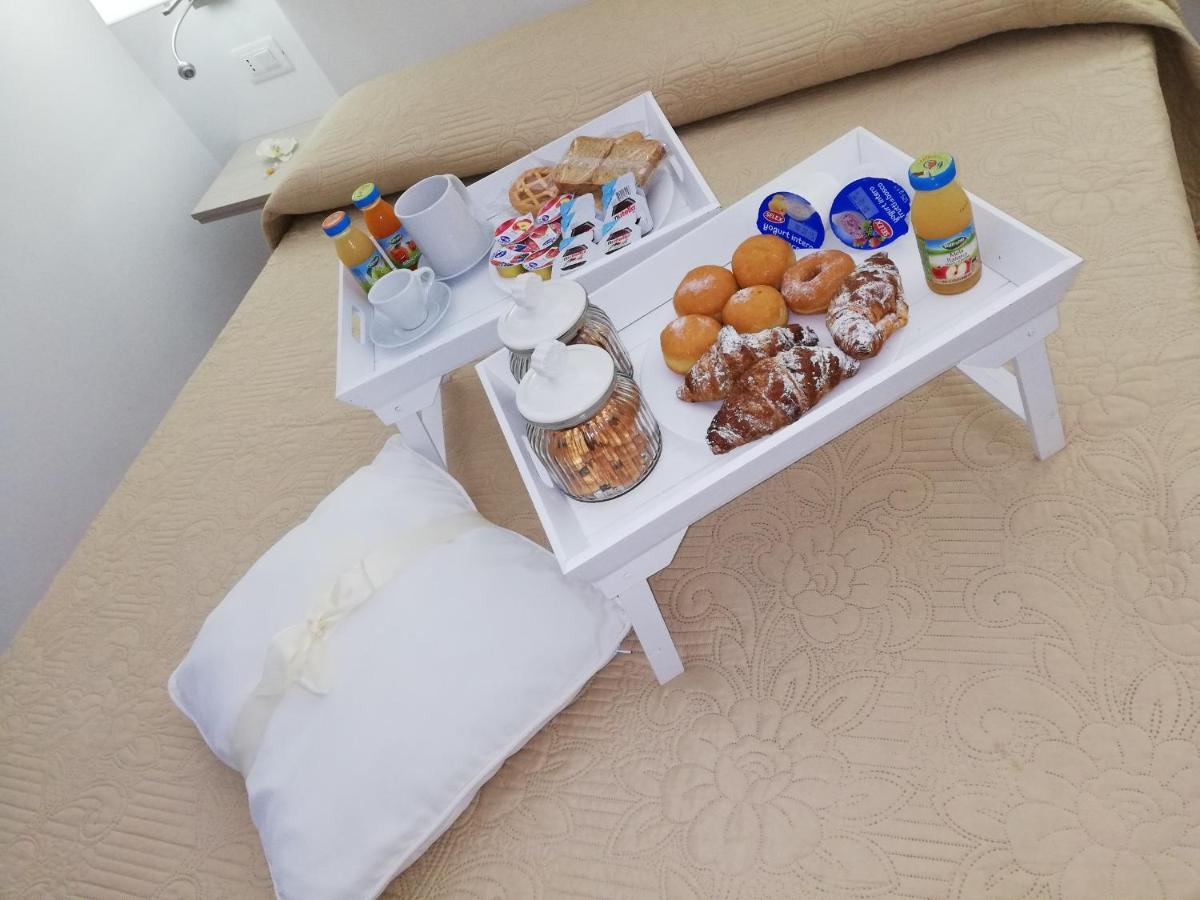 B&B Le Chic SantʼAntonio Abate Buitenkant foto